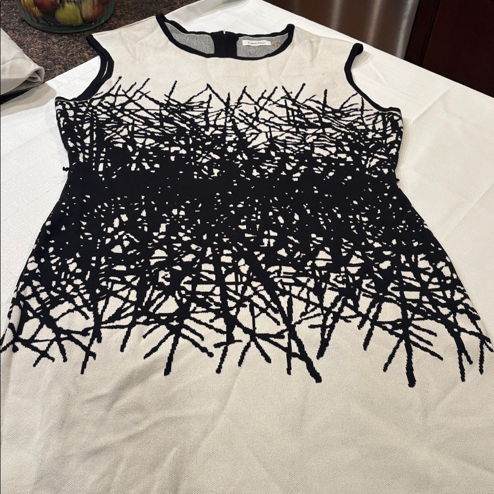 Calvin Klein Black and White Patterned Mini Dress - Picture 3 of 6